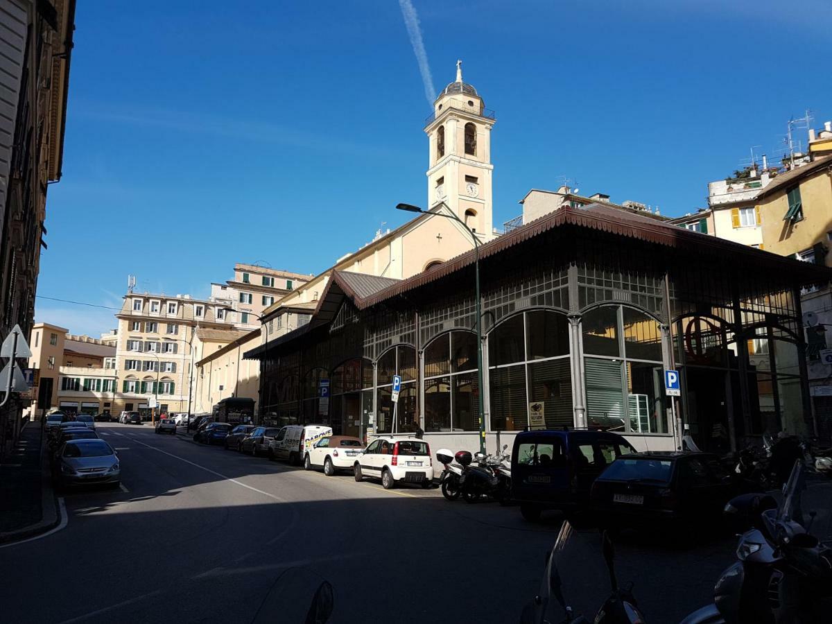 Centro Da Hanna * Genua